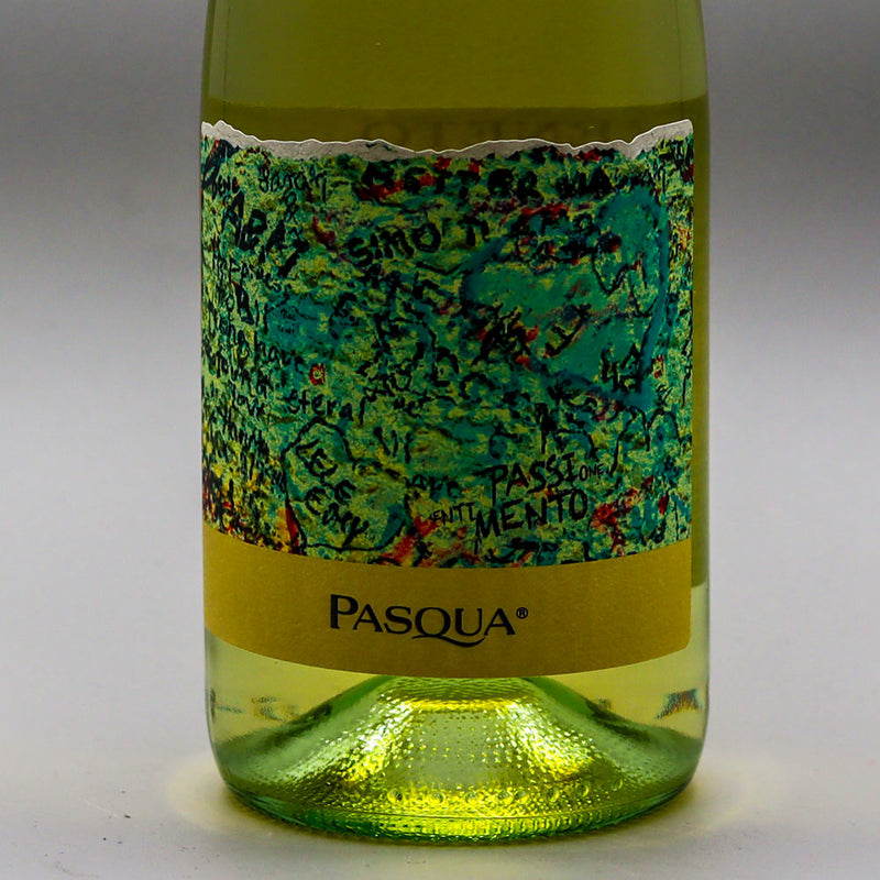 Pasqua Romeo and Juliet Passione Sentimento Bianco White Wine Italy 750ml