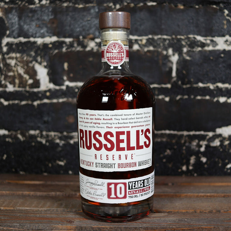 Russell's Reserve Straight Bourbon Whiskey 10 YR. 750ml.