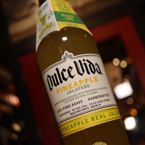 Dulce Vida Pineapple Jalapeno Tequila 750ml.