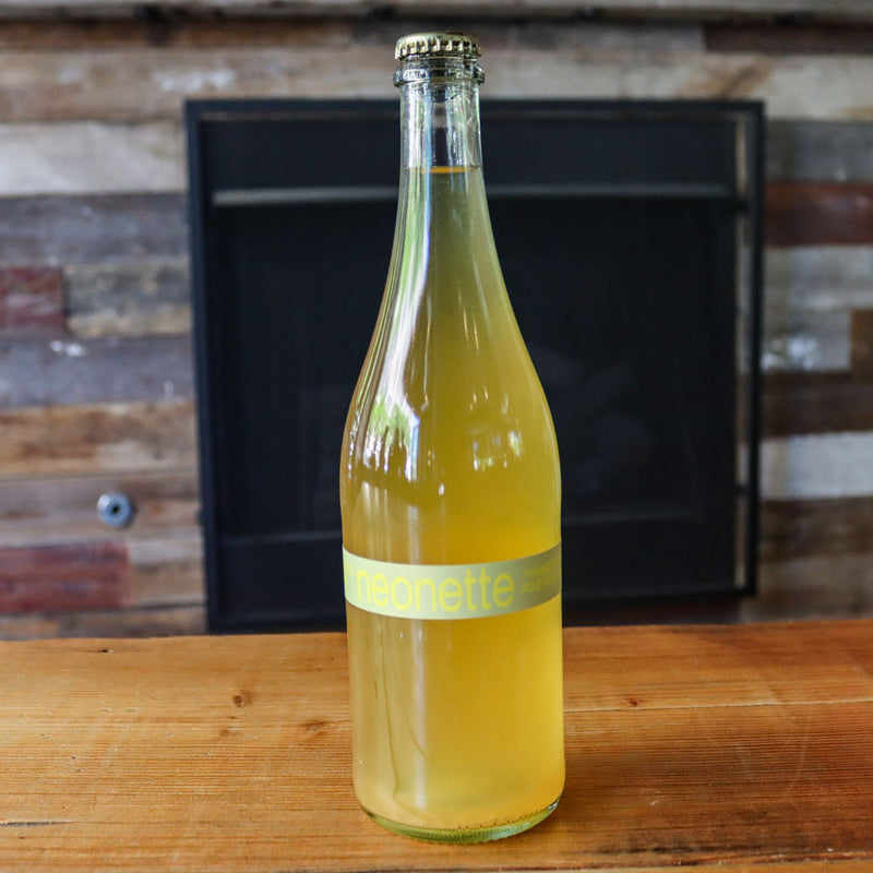 Hopewell Neonette Traminette Grape Piquette-Style Ale 750mL