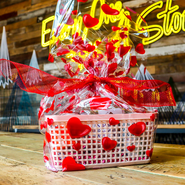 Odell Sippin' Valentine Variety Basket 6PK