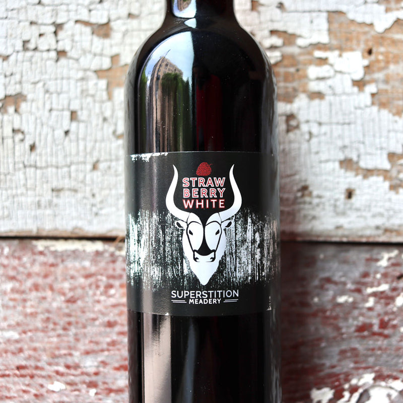 Superstition Mead Straw Berry White 500ml.