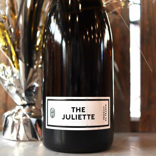 Une Femme The Juliette NV Premier Cru Champagne France 750ml.